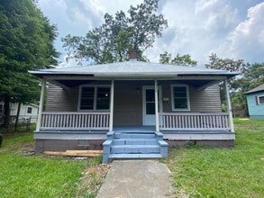 Building Photo - 360 Wesley St