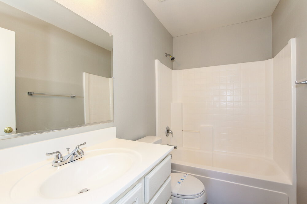 Building Photo - 11502 W Corrine Dr