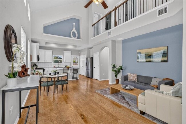 Building Photo - 9603 Tanager Way