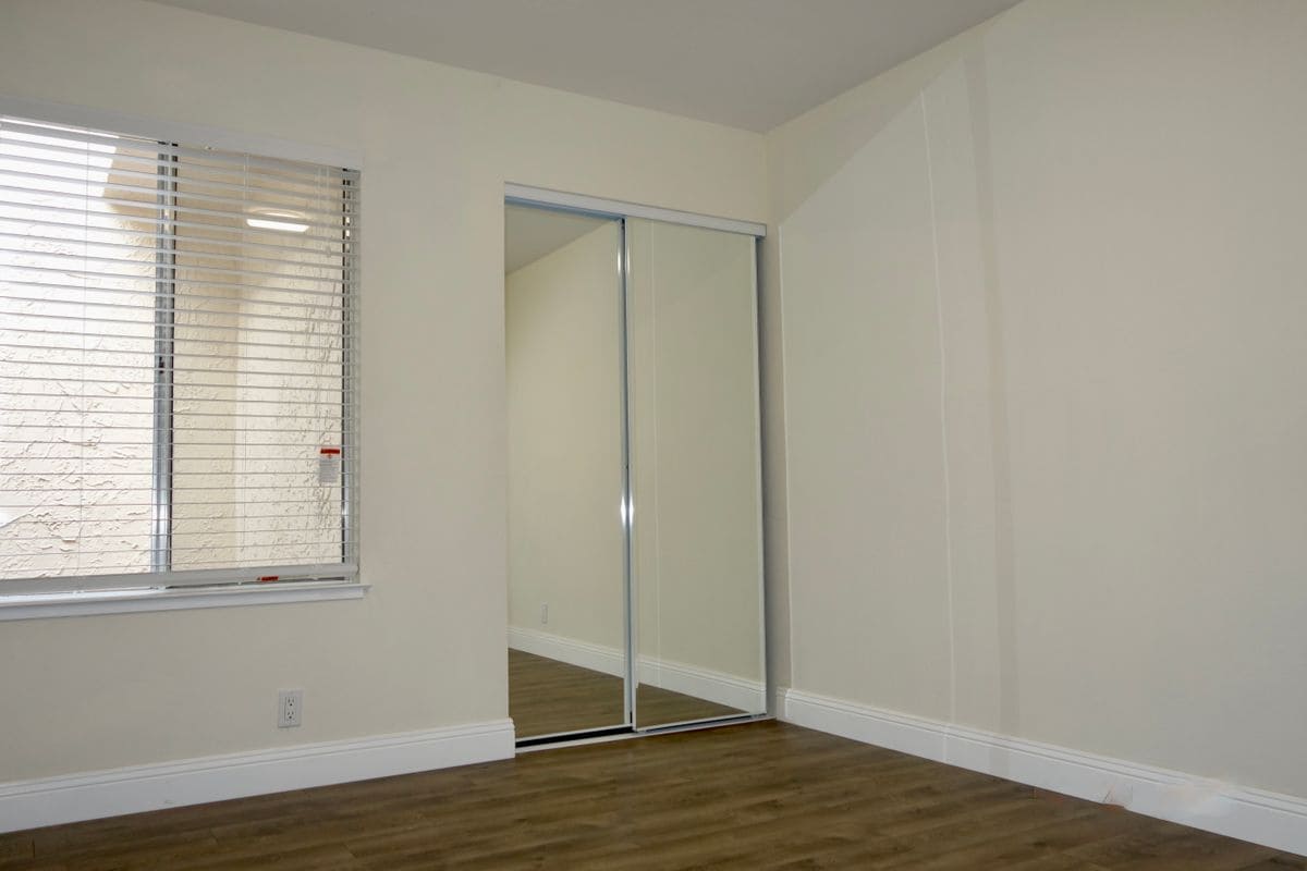 Building Photo - 112 Marchbanks Ct