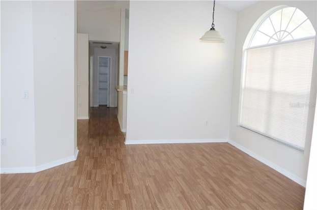 Building Photo - 208 Abbotsbury Dr