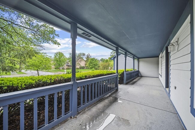 Building Photo - 1094 Farrington Dr