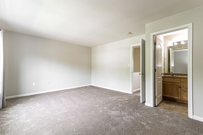 Building Photo - Beautiful 3 Bed, 4 Bath Home in Ephrata