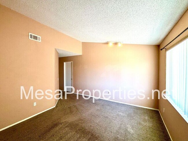 Building Photo - 14182 Liberty Way
