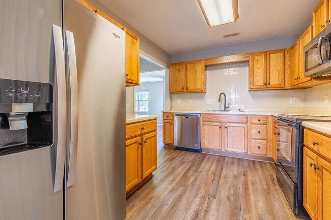 Building Photo - 5078 Cornelius Dr