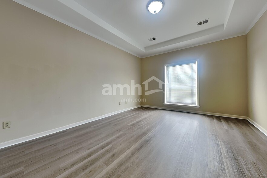 Building Photo - 5106 Guffin Rd