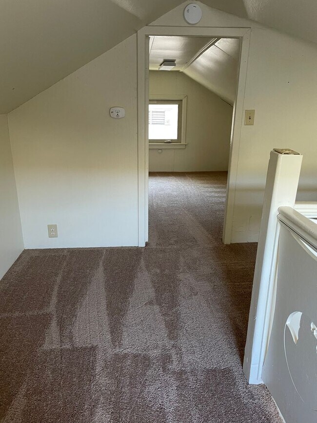 Building Photo - 3-bedroom in Tacoma