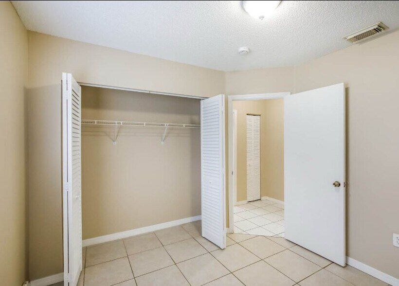 Building Photo - 14233 SW 177th Terrace