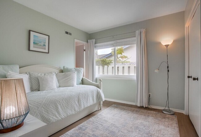 Building Photo - Modern Ocean View Home in La Jolla 4 Bed, 3 Bath