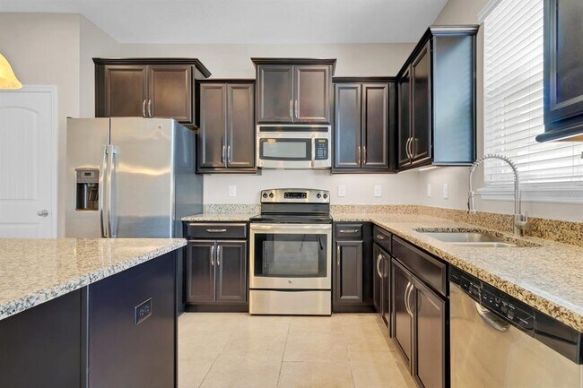 Building Photo - 1578 Softshell St