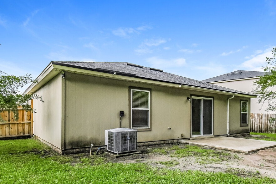 Building Photo - 1972 Cherokee Cove Trail