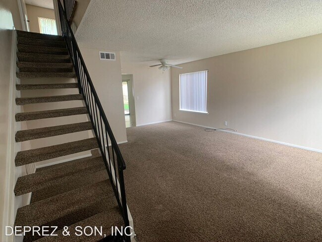 Building Photo - 4 br, 2.5 bath House - 741 HACIENDA DR.