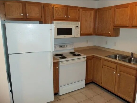 Building Photo - 305 Lime Kiln Rd