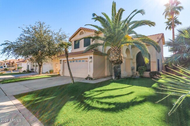 Building Photo - 3611 E Windmere Dr