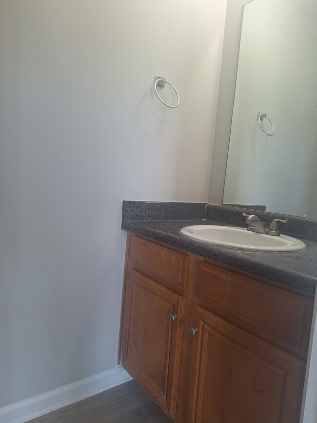 Building Photo - 5646 One Lake Way