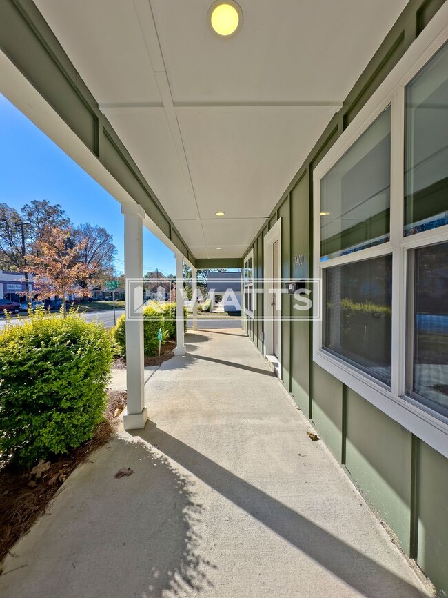 Building Photo - Brand New 3-Bed, 2-Bath Home in East Lake