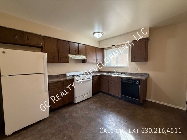 Building Photo - 3456 Salem Walk