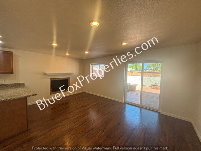 Building Photo - 2898 E Weymouth Cir