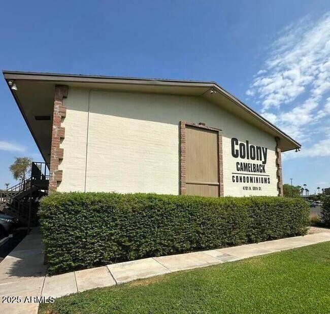 Primary Photo - 4701 N 68th St