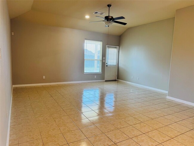 Building Photo - 18754 Majestic Vista Ln