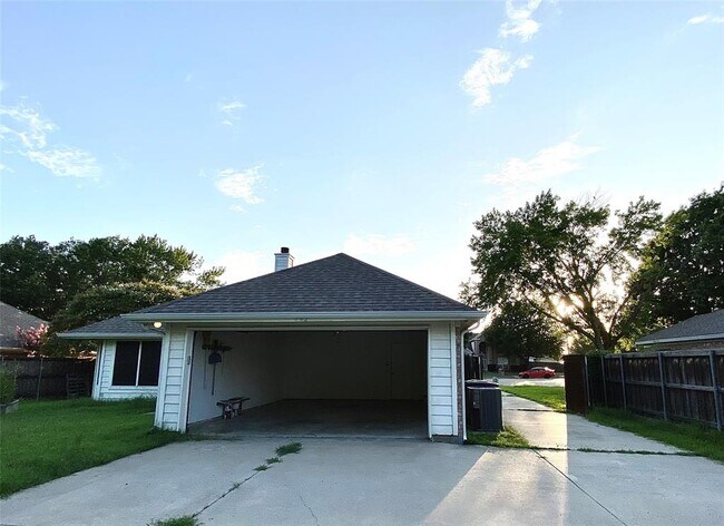 Building Photo - 103 Worchester Ln