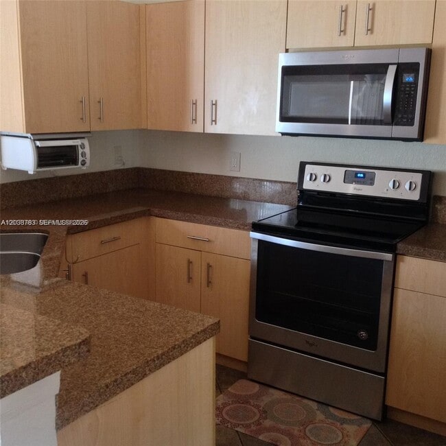 Building Photo - 1440 Canary Island Dr