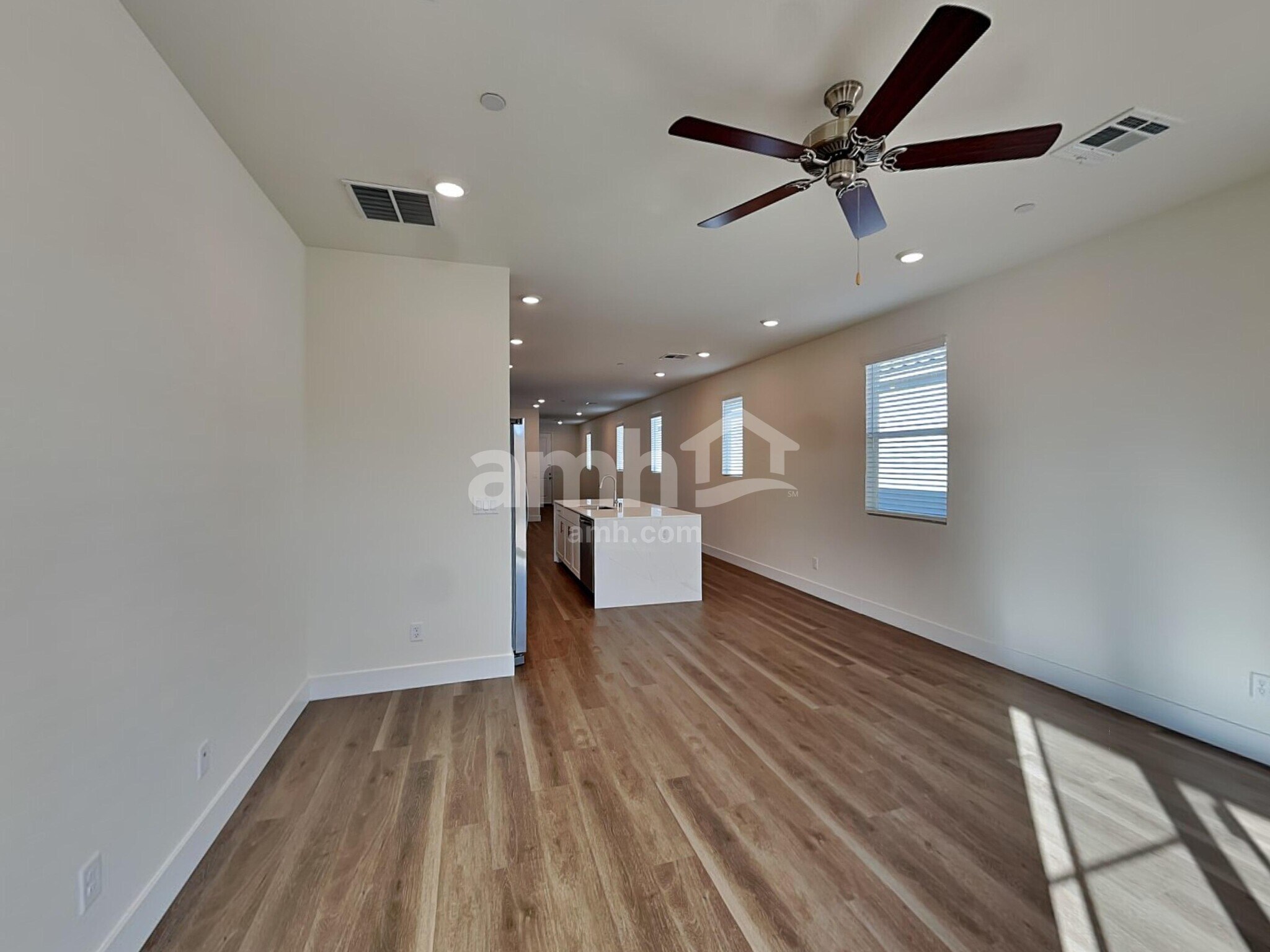 Building Photo - 525 Speckled Orchid Pl