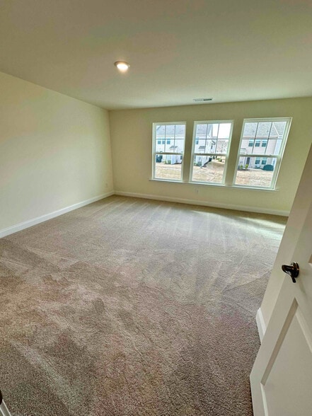 Building Photo - 74 Clear Bead Ct