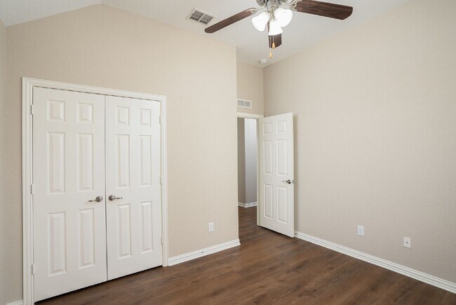 Building Photo - 3607 Texas Sotol