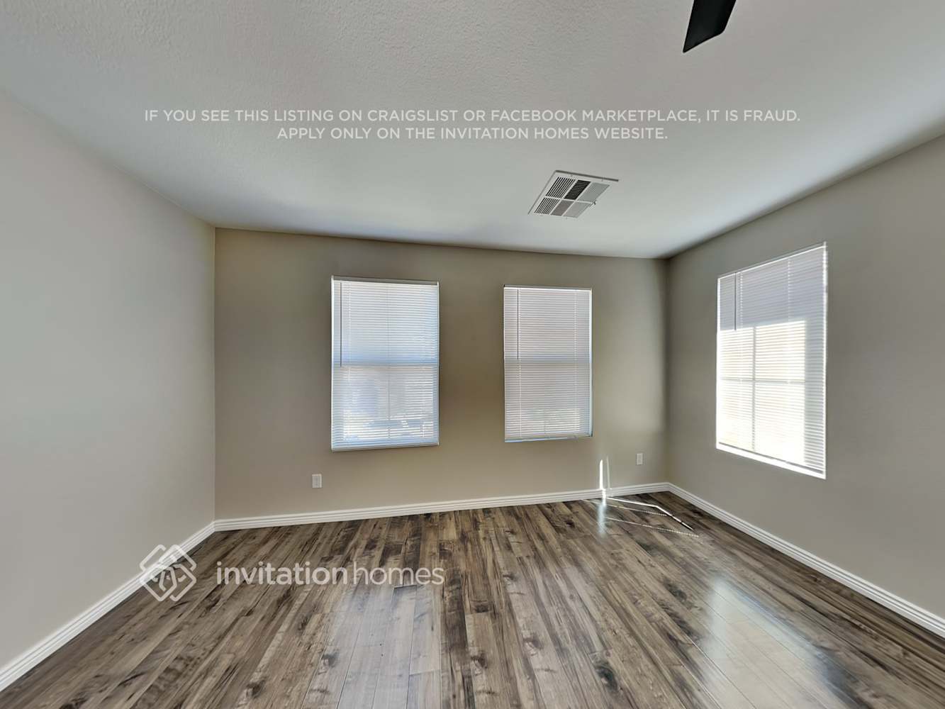 Building Photo - 3765 E Kerry Ln