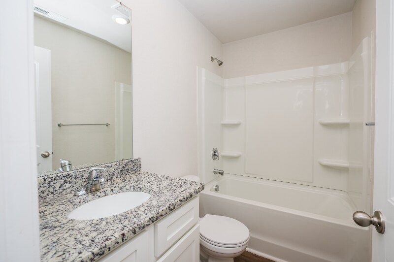 Building Photo - 130 Trailwood Ct