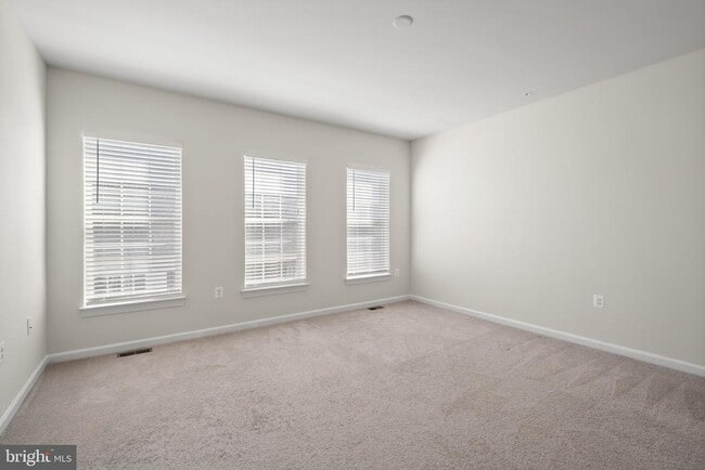 Building Photo - 13026 Martz St