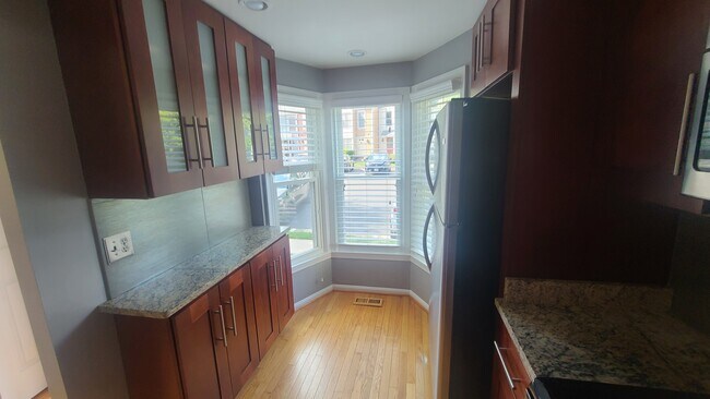 Building Photo - 2163 Whisper Way