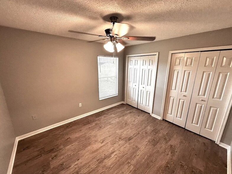 Building Photo - 7508 Briarbay Loop