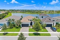 Building Photo - 15883 Key Biscayne Ln