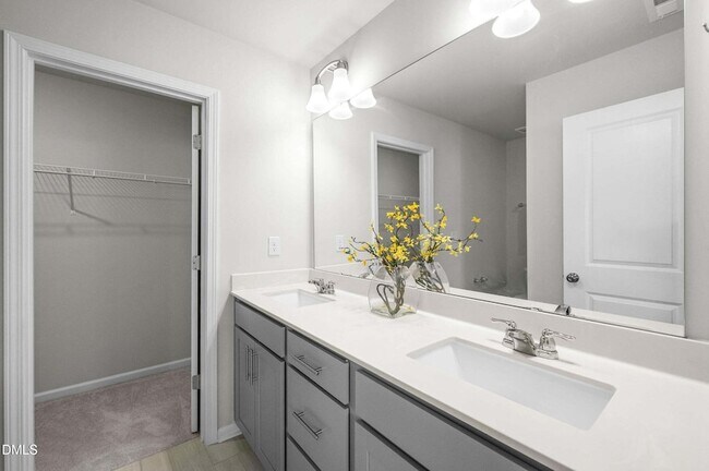 Building Photo - 1838 Woodall Crest Dr