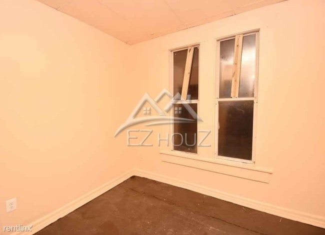 Building Photo - 3814 W Cold Spring Ln