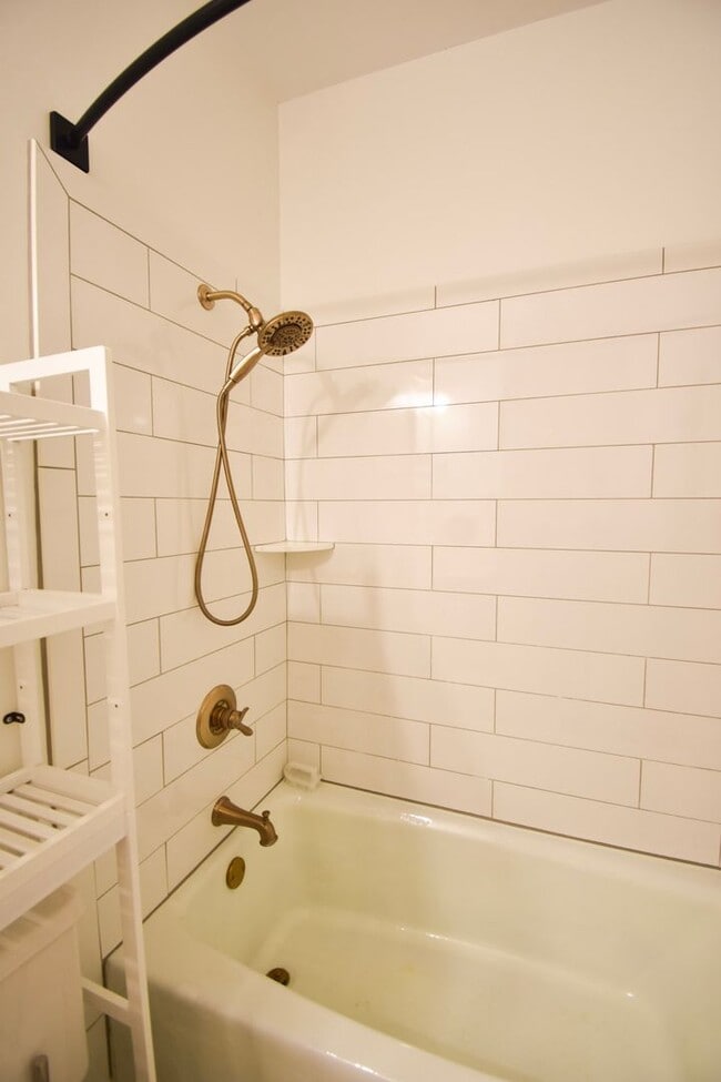 Building Photo - Coming Soon! 2 Bedroom 2 Bathroom - No Pets