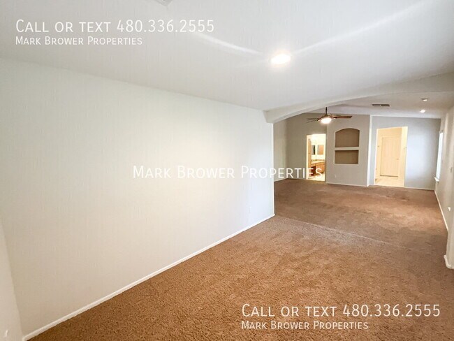 Building Photo - 1648 E Canyon Way