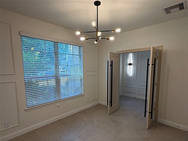 Building Photo - 20338 Fossil Valley Ln