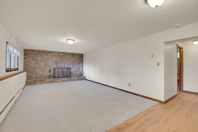 Building Photo - 8478 Jay Ln