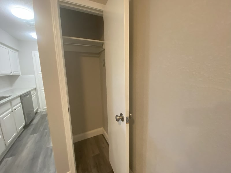 Building Photo - 1310 Harwell Dr