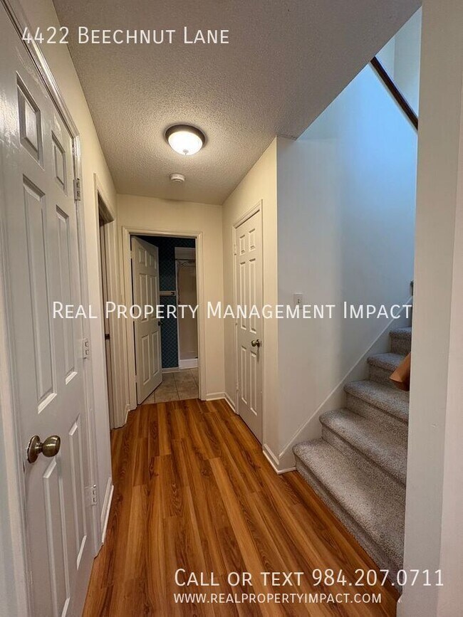 Building Photo - 4422 Beechnut Ln