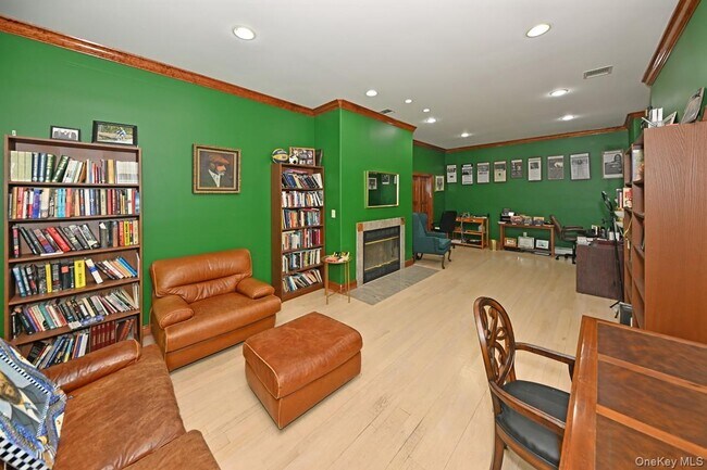 Building Photo - 27 Sky Meadow Rd