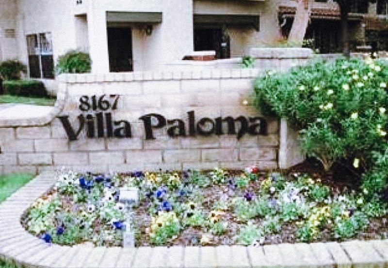 Building Photo - 8167 Vineyard Ave