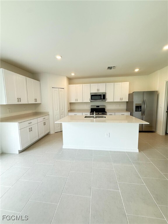 Building Photo - 4114 North Dr