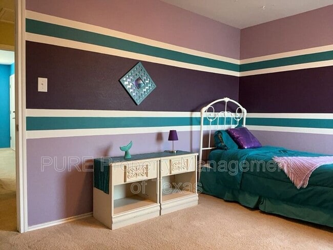 Building Photo - 108 Covey Ln