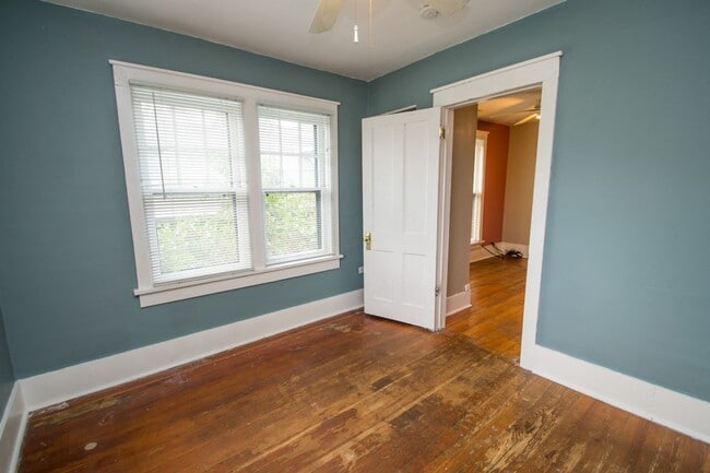 Building Photo - 1537 9th St