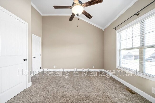 Building Photo - 172 Dundee Dr