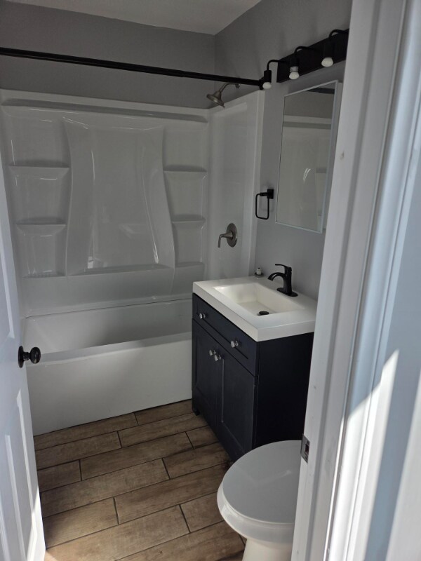 Building Photo - 4010 1/2 Rockwood St